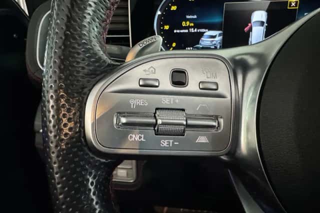 Mercedes-Benz GLE (2020) thumbnail 16