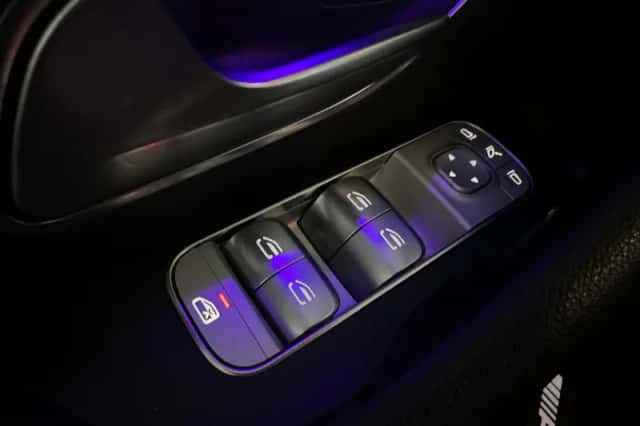 Mercedes-Benz GLE (2020) thumbnail 18