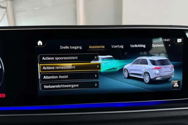Mercedes-Benz GLE (2020) thumbnail 37