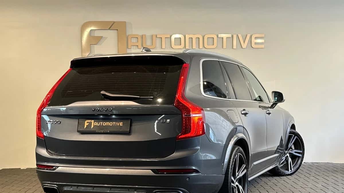 Volvo XC90 (2015) — foto 1