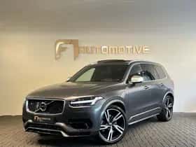 Volvo XC90 (2015) thumbnail 2