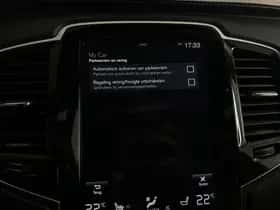 Volvo XC90 (2015) thumbnail 38
