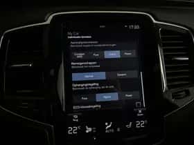 Volvo XC90 (2015) thumbnail 41