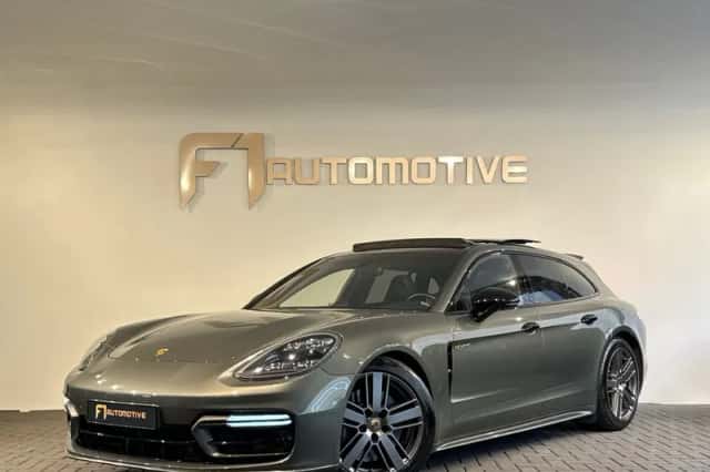 Porsche Panamera (2022)