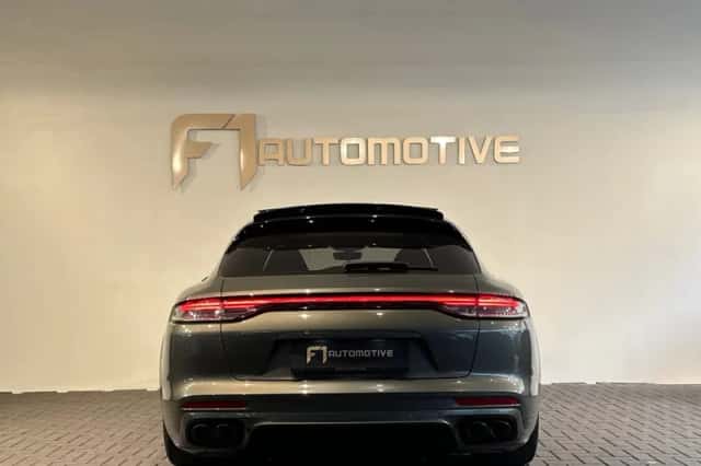 Porsche Panamera (2022) thumbnail 11