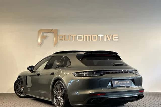 Porsche Panamera (2022) thumbnail 8