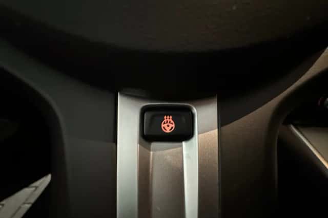 BMW 3-Serie (2023) thumbnail 16