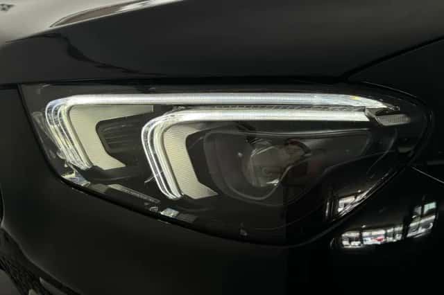 Mercedes-Benz GLE (2022) thumbnail 22