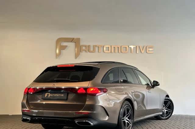 Mercedes-Benz E-Klasse (2024) thumbnail 3