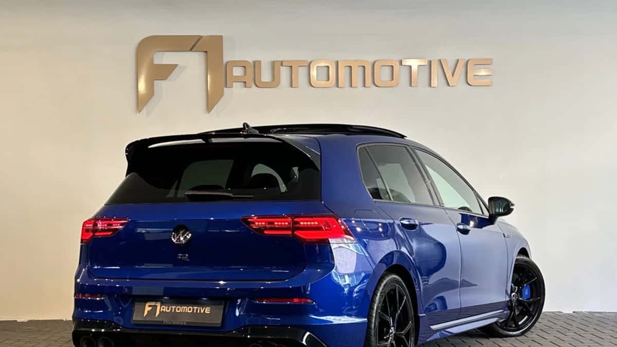 Volkswagen Golf (2021) — foto 1