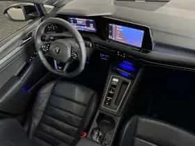 Volkswagen Golf (2021) thumbnail 37