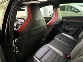 Volkswagen Golf (2022) thumbnail 14