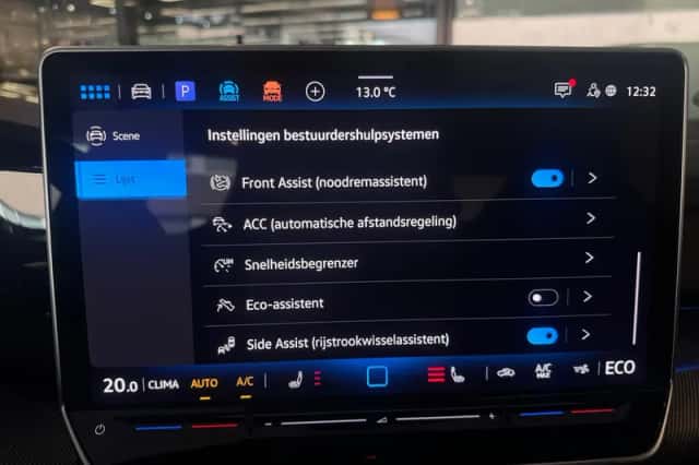 Volkswagen Golf (2025) thumbnail 34