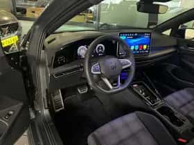 Volkswagen Golf (2025) thumbnail 5