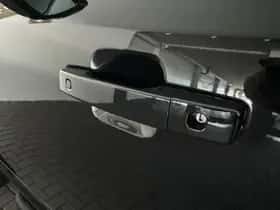Land Rover Defender (2026) thumbnail 20
