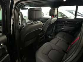 Land Rover Defender (2026) thumbnail 22