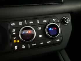 Land Rover Defender (2026) thumbnail 32