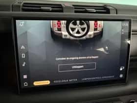 Land Rover Defender (2026) thumbnail 37