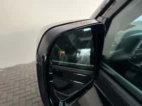 Land Rover Defender (2026) thumbnail 40