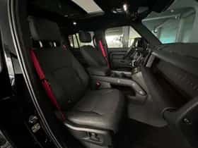 Land Rover Defender (2026) thumbnail 44