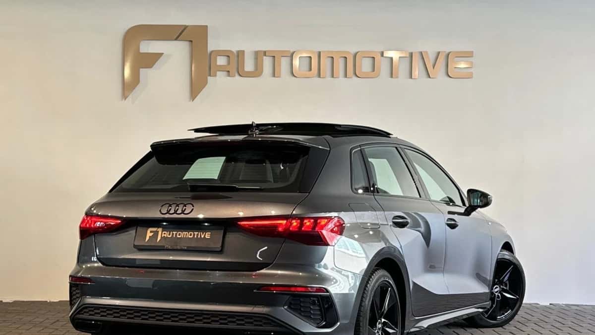 Audi A3 (2021) — foto 1