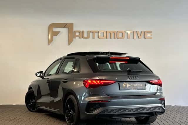 Audi A3 (2021) thumbnail 8