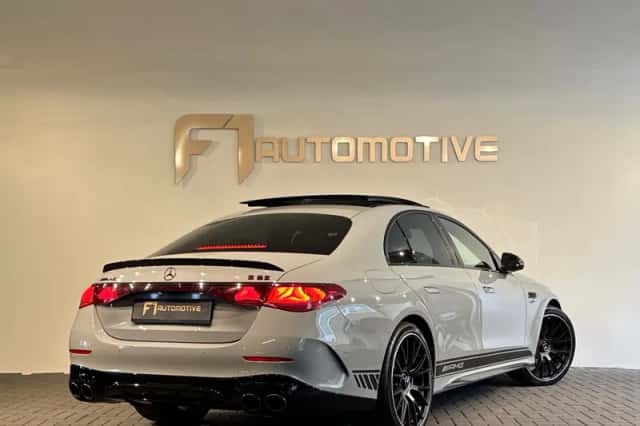 Mercedes-Benz E-Klasse (2024) thumbnail 3