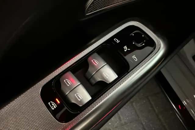 Mercedes-Benz E-Klasse (2024) thumbnail 23