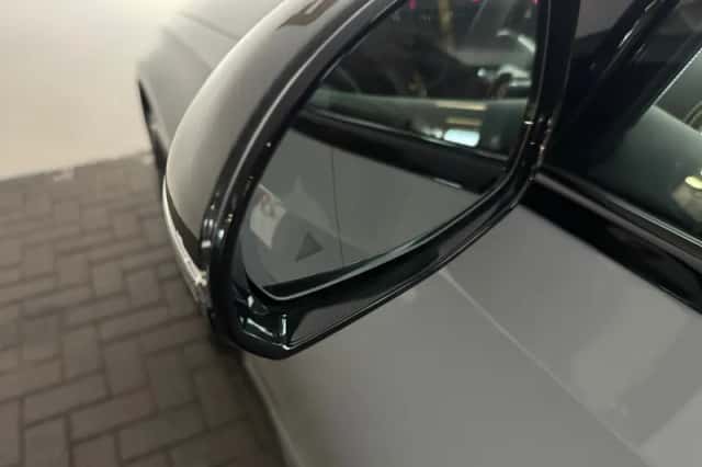 Mercedes-Benz E-Klasse (2024) thumbnail 25