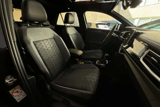 Volkswagen T-Roc (2022) thumbnail 34