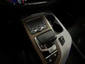 Audi Q7 (2015) thumbnail 23