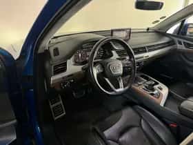 Audi Q7 (2015) thumbnail 6
