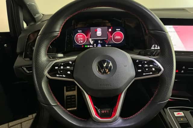 Volkswagen Golf (2022) thumbnail 14