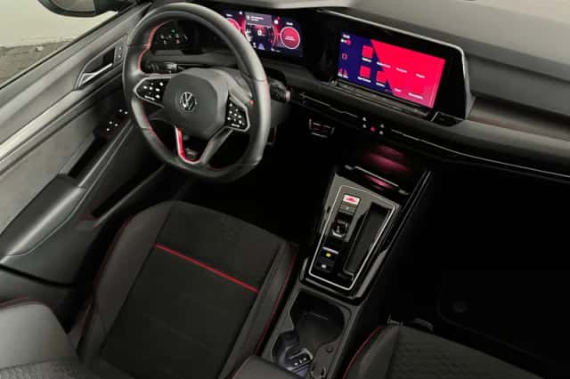 Volkswagen Golf (2022) thumbnail 29