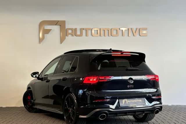 Volkswagen Golf (2022) thumbnail 8