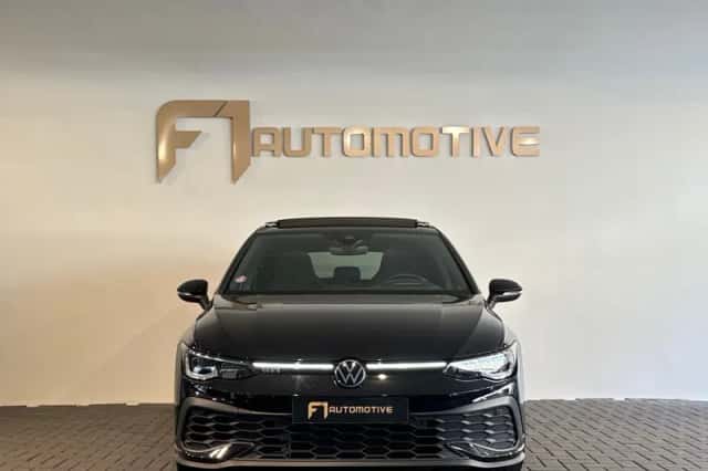 Volkswagen Golf (2022) thumbnail 9