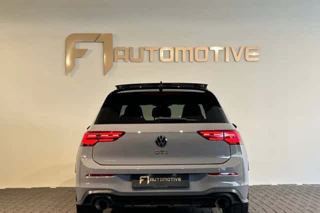 Volkswagen Golf (2024) thumbnail 11