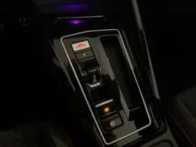 Volkswagen Golf (2024) thumbnail 24