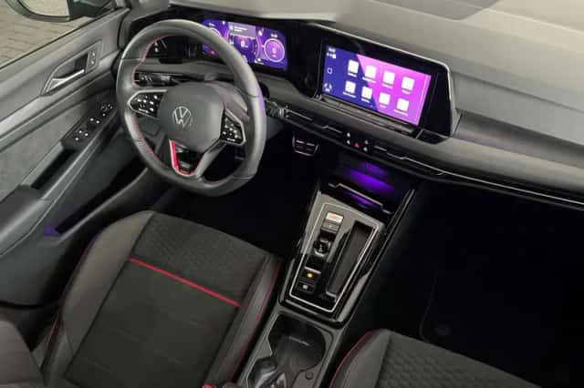 Volkswagen Golf (2024) thumbnail 28