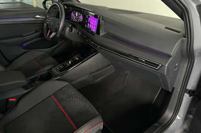 Volkswagen Golf (2024) thumbnail 29