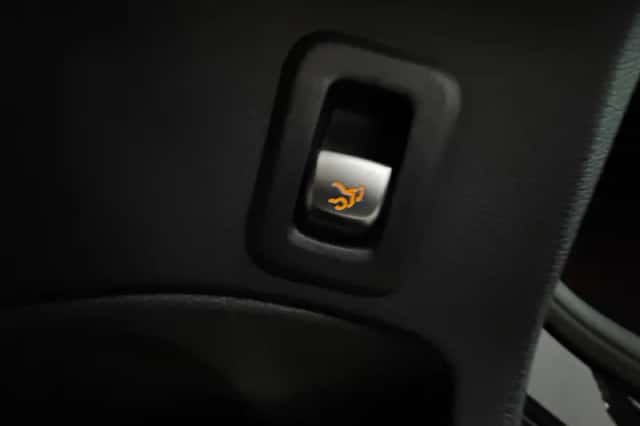 Mercedes-Benz C-Klasse (2018) thumbnail 22