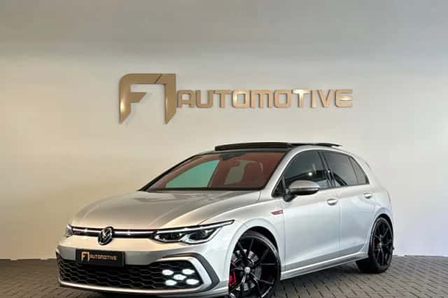 Volkswagen Golf (2021) thumbnail 1