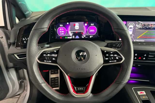 Volkswagen Golf (2021) thumbnail 13