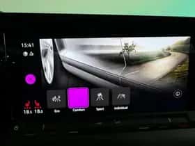 Volkswagen Golf (2021) thumbnail 29