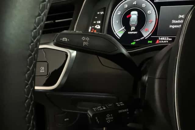 Audi A6 (2022) thumbnail 14