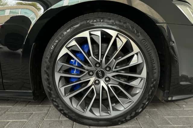 Audi A6 (2022) thumbnail 24