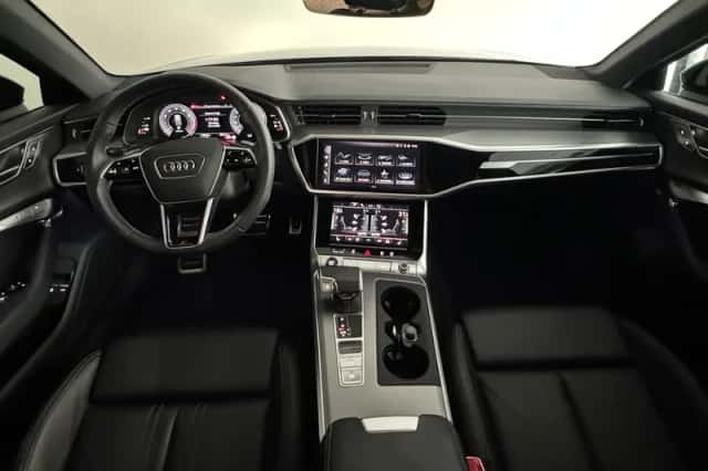 Audi A6 (2022) thumbnail 4