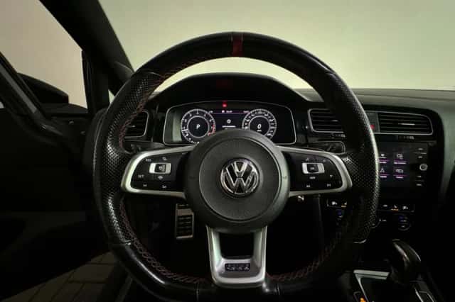 Volkswagen Golf (2019) thumbnail 15