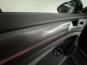 Volkswagen Golf (2019) thumbnail 18