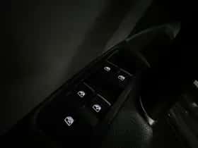 Volkswagen Golf (2019) thumbnail 19